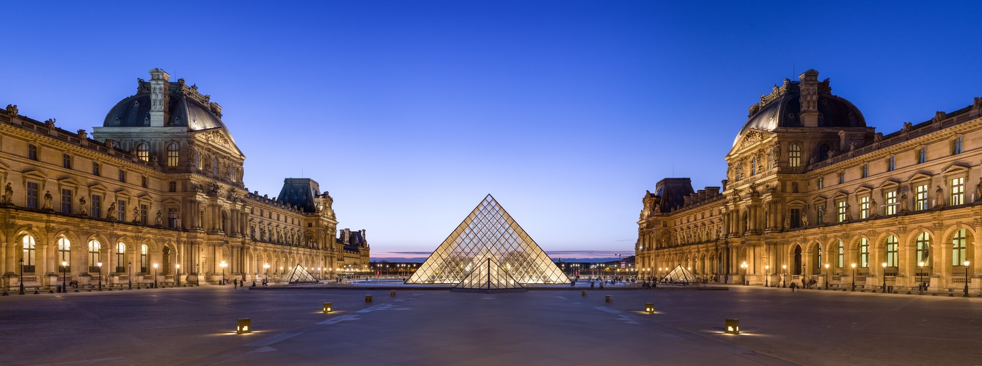 Photo musée Louvre jour